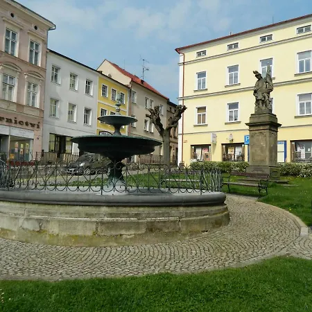 Apartmán U Kláštera Broumov Exterior foto